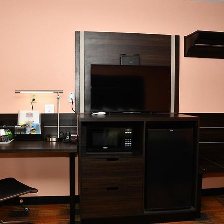 Regency Inn & Suites Faribault Ngoại thất bức ảnh