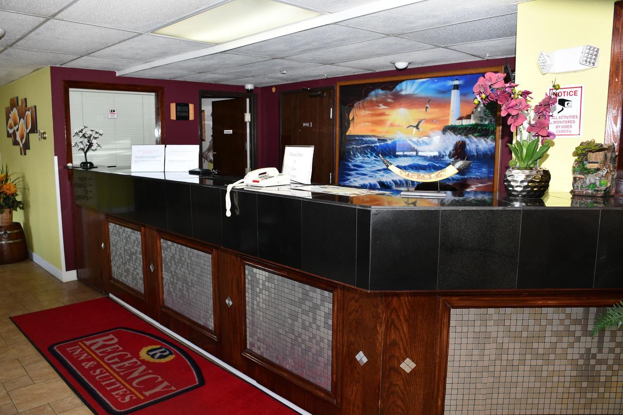 Regency Inn & Suites Faribault Ngoại thất bức ảnh