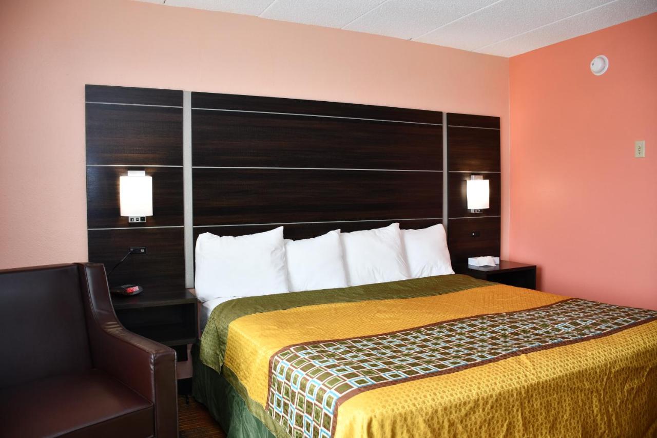 Regency Inn & Suites Faribault Ngoại thất bức ảnh
